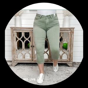 Women's Sage Denim Capris